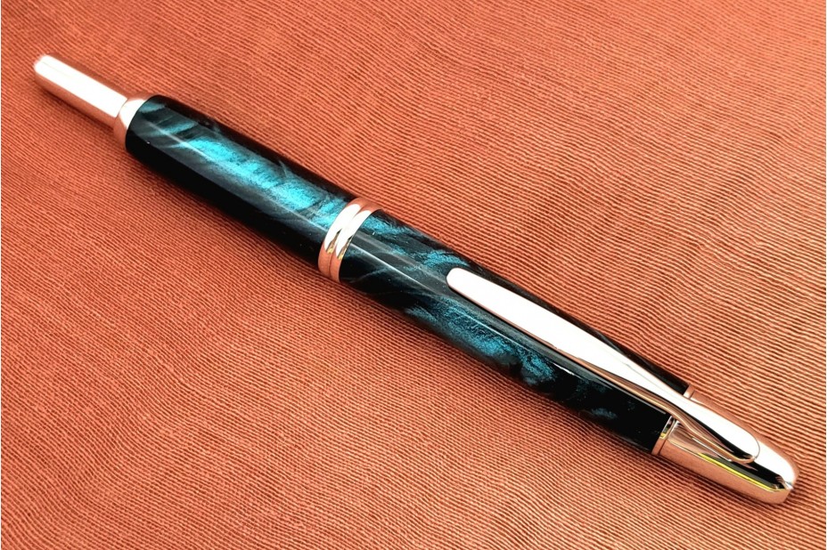 Pilot capless shop